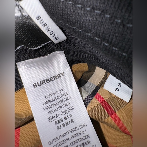 NWOT Burberry Logo-Print Bucket Hat - Picture 7 of 9